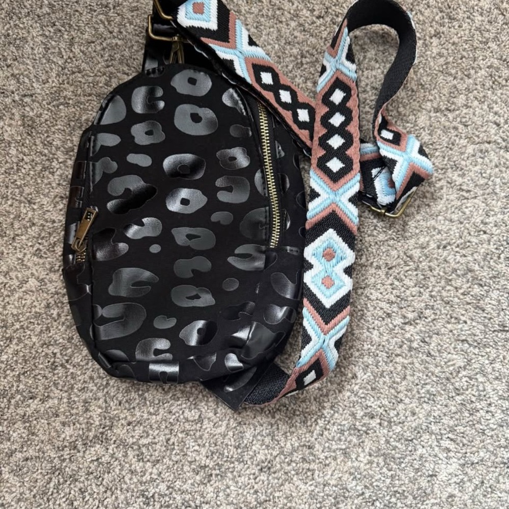 Stylish Black Patterned Women's Bag